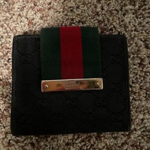 Gucci wallet